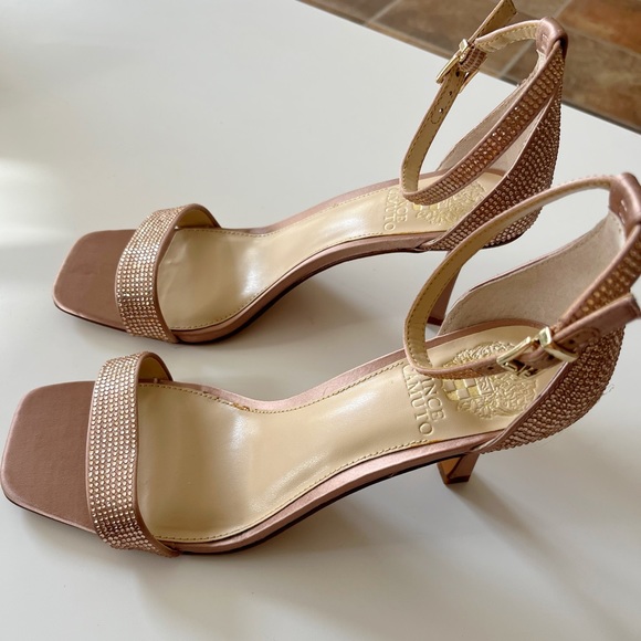 Vince Camuto designer high heels y2k - Picture 2 of 2